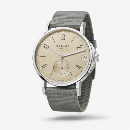 NOMOS Ahoi neomatik 38 Date Sand – Ref. 517